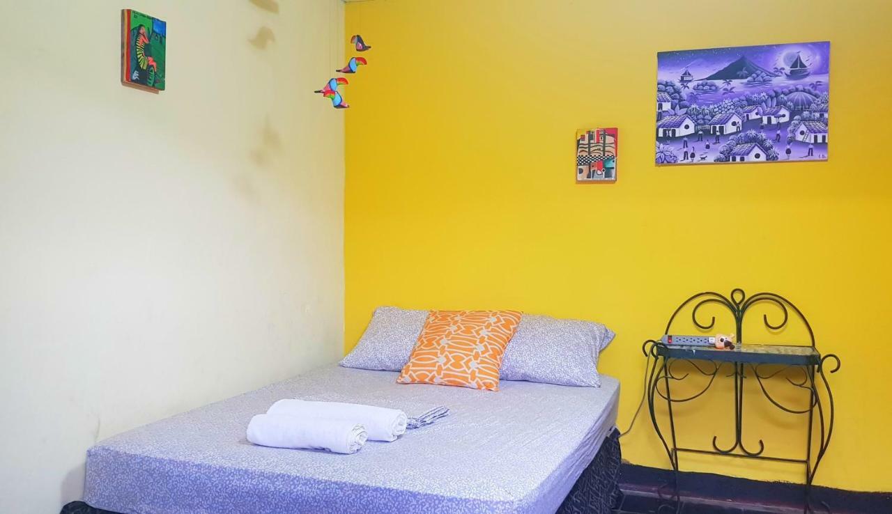 Hotel Malinche León Pokoj fotografie